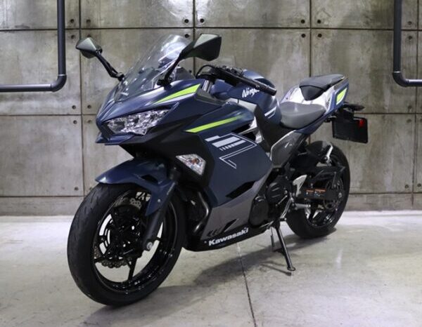 2022 Kawasaki Ninja 400