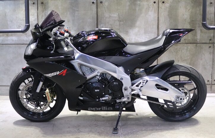 2011 Aprilia RSV4