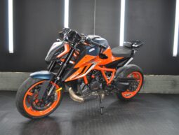 2022 KTM 1290 SUPER DUKE R