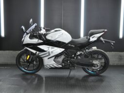 2026 CFMoto 300SR