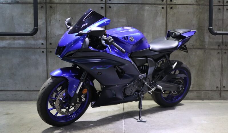 2024 Yamaha R7