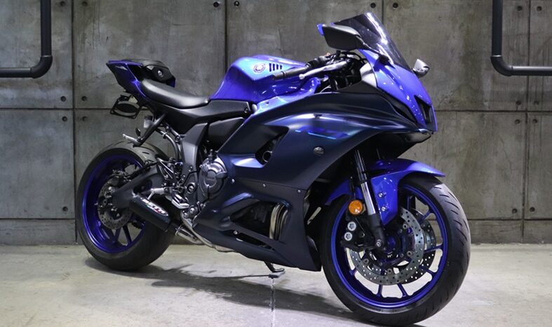 2024 Yamaha R7