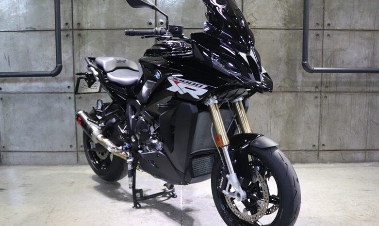 2025 BMW S1000XR