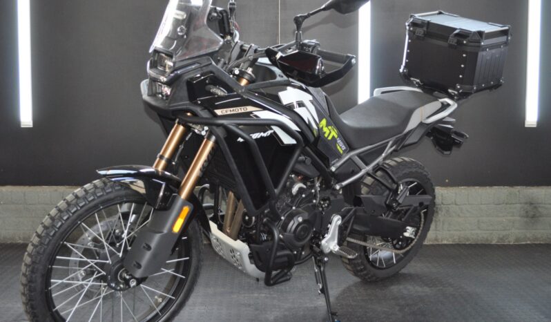 2026 CFMoto 450MT