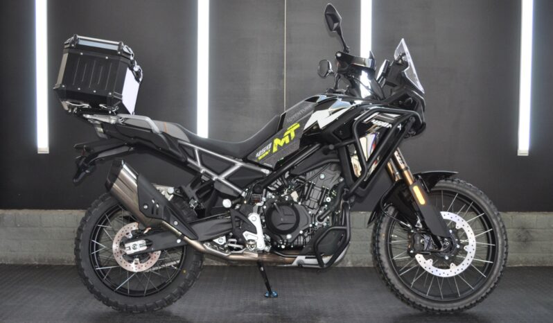 2026 CFMoto 450MT